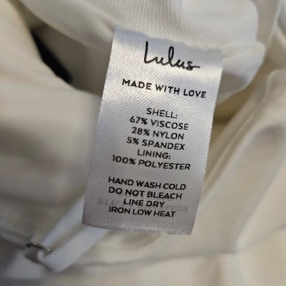 NWT Lulus Drinks On Me White Sleeveless Pleated Bodycon Dress Cocktail Sz L - Picture 11 of 12